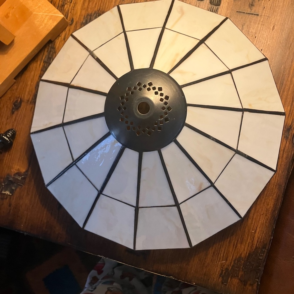 MCM Vintage Craftsman Mission Style Stained Glass Table Lamp - Cream and Brown - Picture 8 of 10